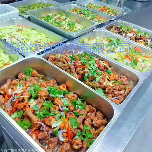 探析食堂外包与软件外包 专业协作模式的启示与对接新思路